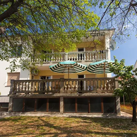 Ester Mit Terrasse By Interhome Apartament Punat