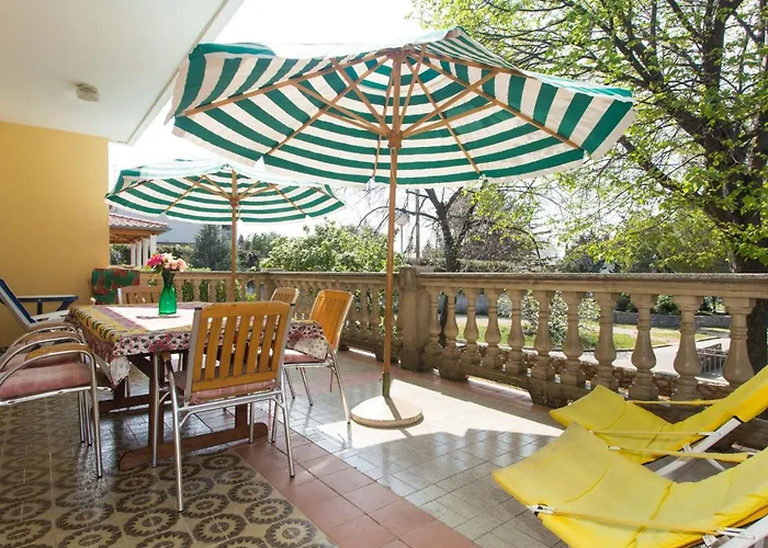 Apartment Ester Mit Terrasse By Interhome