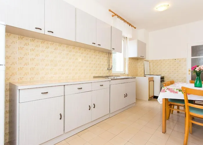 Ester Mit Terrasse By Interhome Punat